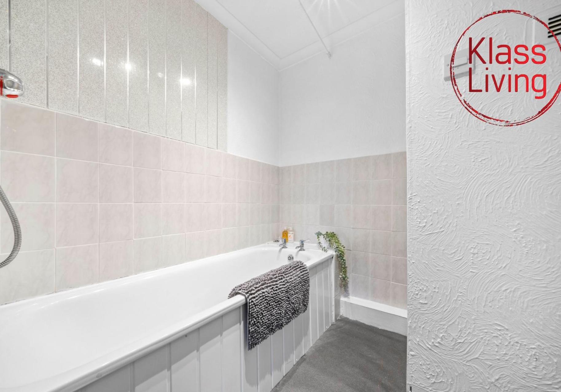 Elmbank Apartment By Klass Living เบลส์ฮิลล์ ภายนอก รูปภาพ